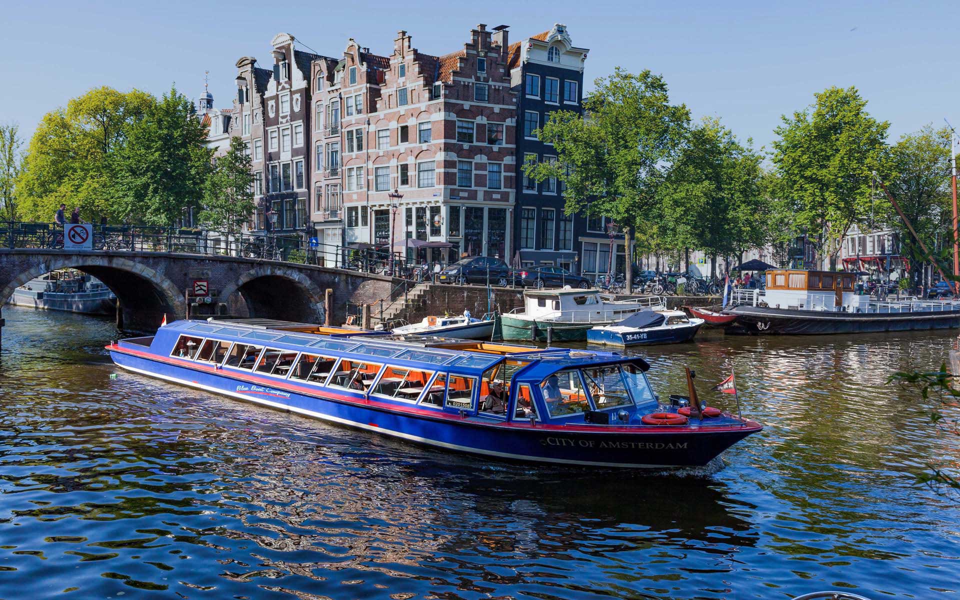boat cruises amsterdam