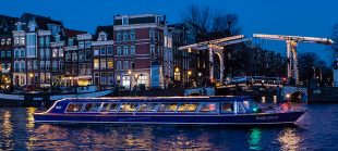 canal boat tour amsterdam lovers